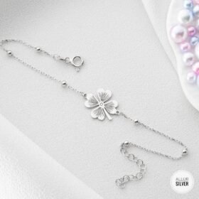 Clover Bracelet