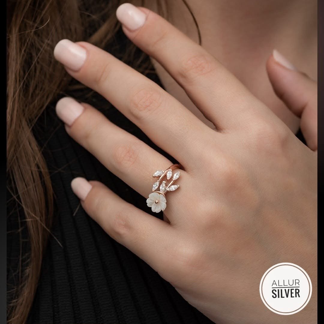 Rose Wreath Ring